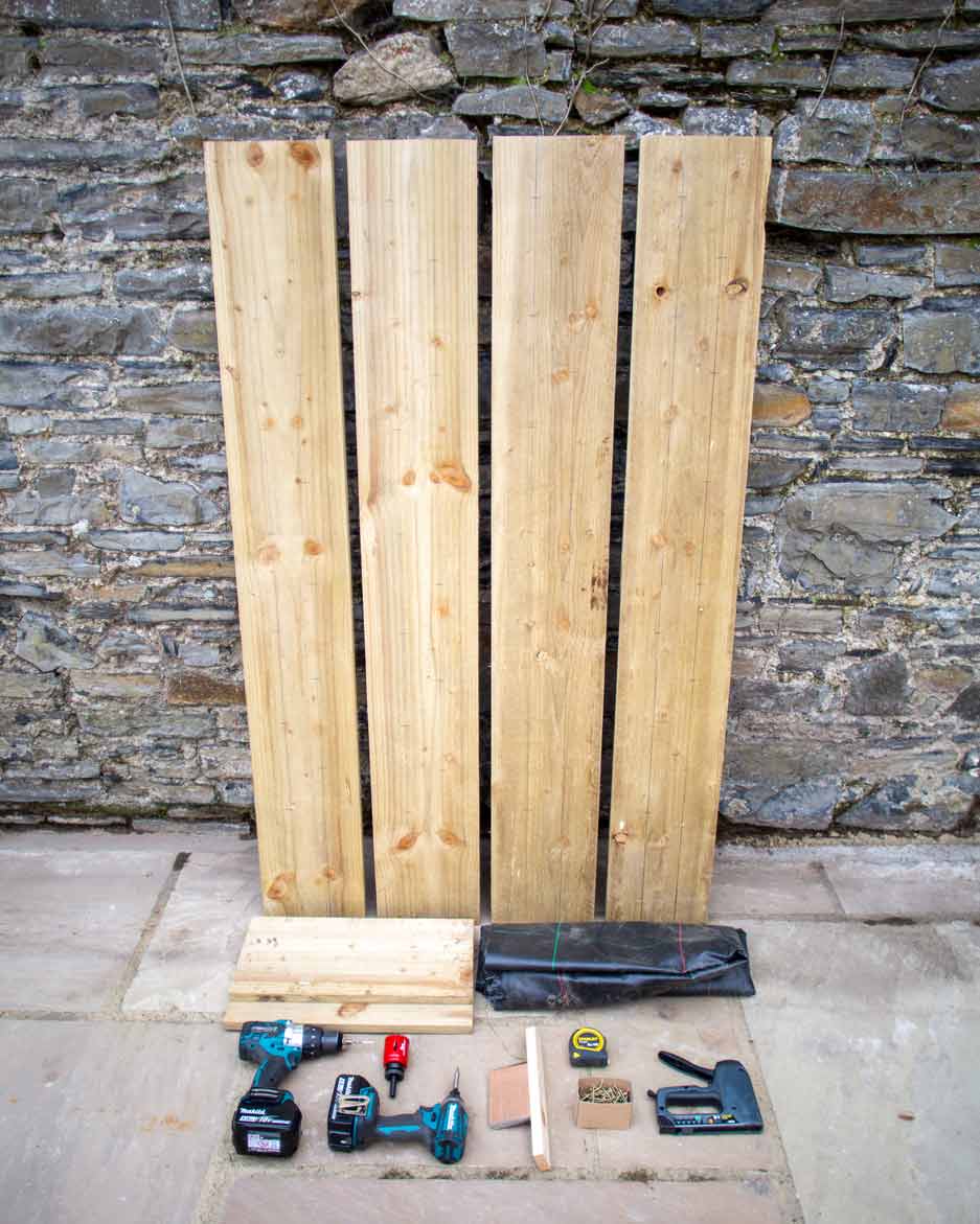 DIY Strawberry Planter Wooden Boards, Tools and Materials